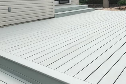 Outdoor Deck Floor Installation